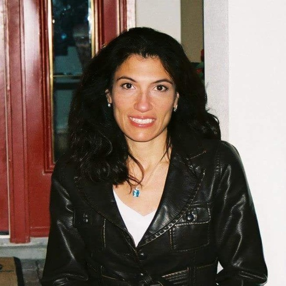 Meet your Posher, Alisa - Picture 1 of 8